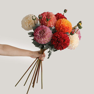 TH1441 Fleur artificielle de haute qualité à grosse tête en soie blanche et rose <span class=keywords><strong>Dahlia</strong></span> Chrysanthème pour la décoration florale de mariage et de la maison - Product Image 2