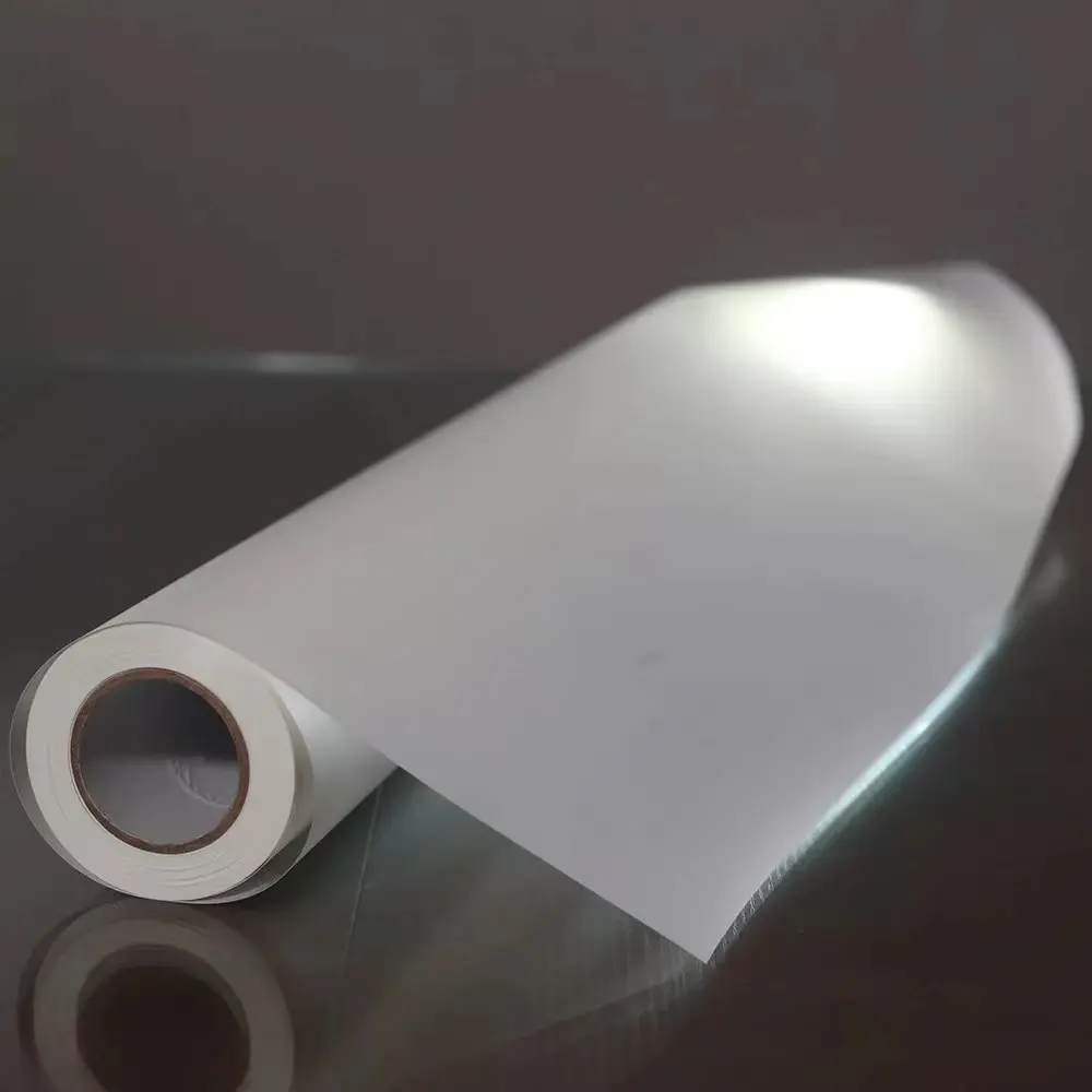 Eko-solvent arkadan aydınlatmalı film arka ışık mürekkep püskürtmeli baskı PET film reklam mürekkep püskürtmeli yazıcı için ışık kutusu baskı malzemesi UV filmi