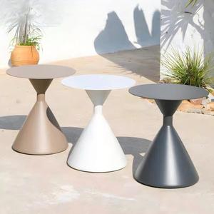Modern Weather-resistant Aluminum <b>Outdoor</b> <b>Side</b> <b>Table</b> Set for Hotel Garden Poolside Villa hotel Patio Use - Product Image 1