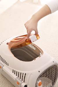 Cage de transport <span class=keywords><strong>pour</strong></span> animaux de compagnie 304 avec porte chromée, bol, séparateur d'urine, puits de lumière et option personnalisable - Product Image 6