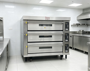 Four à tube chauffant électrique commercial de haute qualité à 3 niveaux et 9 plateaux, adapté aux boulangeries et aux usines. - Product Image 1