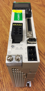 Servomotor HCFA SV-X3DA020A-D Usado - Product Image 5