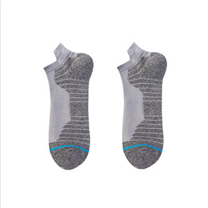 Anti-Batterica Traspirante Cotone Pettinato Cuscino di Spugna Calzini Taglio Basso per il Basket Sport - Product Image 3