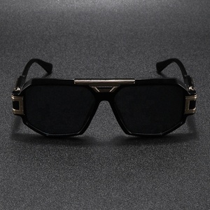 Nuovo stile estivo di tendenza maschile di alta qualità Design di lusso UV400 protezione <span class=keywords><strong>da</strong></span> <span class=keywords><strong>uomo</strong></span> retrò grande quadrato nero 2025 <span class=keywords><strong>da</strong></span> <span class=keywords><strong>sole</strong></span> <span class=keywords><strong>da</strong></span> guida - Product Image 2