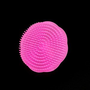 Cepillo para champú con forma de flor de ciruelo, cepillo para champú de goma suave, cepillo para el cuerpo, cepillo para masaje de cabeza, cepillo de plástico para limpieza con champú - Product Image 4