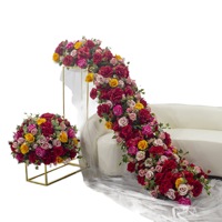 Großhandel Realistische Seiden-Kunstblumen Rosen-Girlande Rosa Rot Hochzeit Weihnachten Ostern Deko-Zubehör Eingang Gang Auffahrt