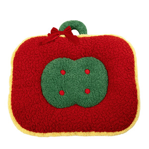 Alfombra navideña para mascotas con forma de manzana, almohadilla suave y cálida para perros y gatos, tamaño rectangular, Al Dz026 - Product Image 1