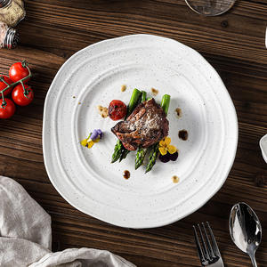 จานเซรามิกลายจุดสีน้ำเงินขาวเรียบง่าย สำหรับใช้ในบ้าน ร้านอาหาร จานสเต็กสไตล์ตะวันตก จานของหวานสำหรับโรงแรมระดับไฮเอนด์  จานแบบสั่งทำพิเศษ - Product Image 4