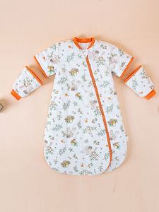 Saco de dormir transpirable con patrón de dibujos animados de algodón 100% acolchado para bebé, bata de manga desmontable antigolpes para invierno - Product Image 5