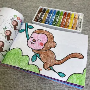 Lukisan kustom buku mewarnai anak dengan pensil dan krayon