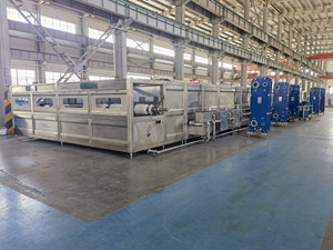 Pet thủy tinh đóng chai nước trái cây tươi liên tục phun tiệt trùng - Product Image 2