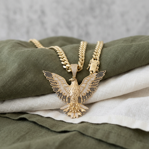 Pendentif Aigle Volant Iceout en Argent et Diamant Moissanite, Bijou de Mode de Luxe Hip Hop pour Fêtes et Événements, Design Aile Audacieuse - Product Image 1