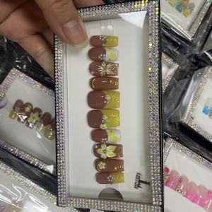 Uñas Acrílicas Postizas Largas Hechas a Mano, Uñas de Pato Engrosadas, Uñas Postizas Cuadradas Medianas Largas con Flores 3D, Uñas Adhesivas Reutilizables - Product Image 3