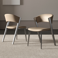Chaise de salle à manger moderne à dossier haut en cuir, design nordique pour la maison, le bar, les restaurants en plein air et les tables d'hôtel