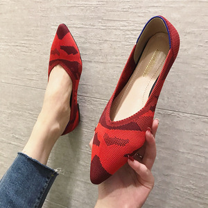Chaussures plates pour femmes au design tendance et simple, confortables, de haute qualité, blanches - Product Image 4