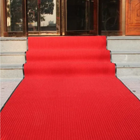 Luxuriöser Roter Gemusterter Antistatischer PVC-Teppich Knitterfrei Geräuschlos Hauptgang für Veranstaltungen Hochzeiten Bühnen Langlebiges Polyester Rutschfest