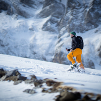 WOOWAVE Article populaire Raquettes à neige durables en EVA de 21 pouces avec semelle antidérapante et sangle réglable pour la randonnée en neige en extérieur