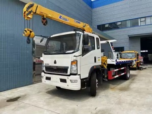 Camiones de Remolque de <span class=keywords><strong>Plataforma</strong></span> Plana Howo/Isuzu 4x2 con Grúa Articulada de 3.2t, Camión con Grúa Montada en Venta - Product Image 2