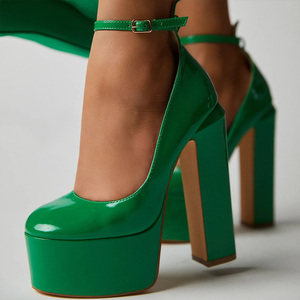 Escarpins à plateforme à semelle épaisse et talon carré, bout rond, avec bride à la cheville, en cuir verni, pour femme, grande taille 43 - Product Image 2