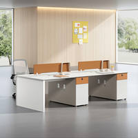 Poste de travail en open space au design moderne, avec cloison en tissu et armoire à tiroirs, pour bureau d'entreprise contemporain