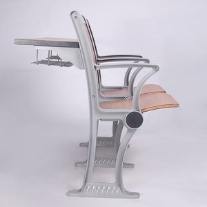 Escritorios y Sillas Henmei Row 340 Fijos con Pasamanos para Uso en Aulas - Product Image 3