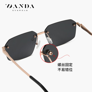 Gafas de Sol Polarizadas Sin Montura DANDA UV400 Rectangulares para Hombre, Modelo JS8573 - Product Image 4