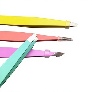 Pinzas para Cejas de Acero Inoxidable DANTRIC IMPLANTS, Punta Puntiaguda, Duraderas, Ecológicas, Diseño Moderno, Color Negro - Product Image 4