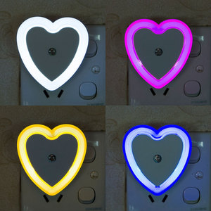 al amanecer Sensor de luz de la noche de la UE/macho cuadrado en forma de corazón de Led de luz de la noche - Product Image 5