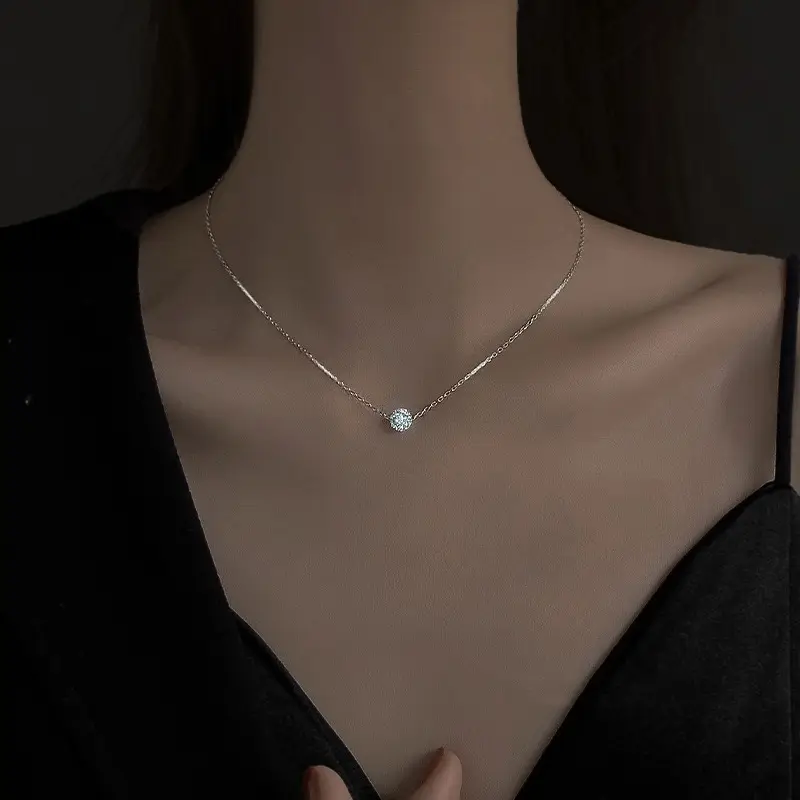 Einfache Silber kugel Halskette Leichte Luxus Runde Anhänger Halskette Vielseitige und sexy Schlüsselbein Shiny Diamond Halskette