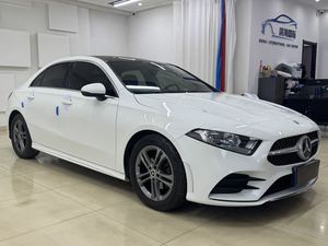 JX Auto Auto Usate in Offerta Speciale 2022 <span class=keywords><strong>Mercedes</strong></span>-Benz <span class=keywords><strong>Classe</strong></span> <span class=keywords><strong>A</strong></span> Berlina Guida <span class=keywords><strong>a</strong></span> Sinistra Interni Scuri Sedili in Pelle Pneumatici R17 Turbo Automatico - Product Image 3