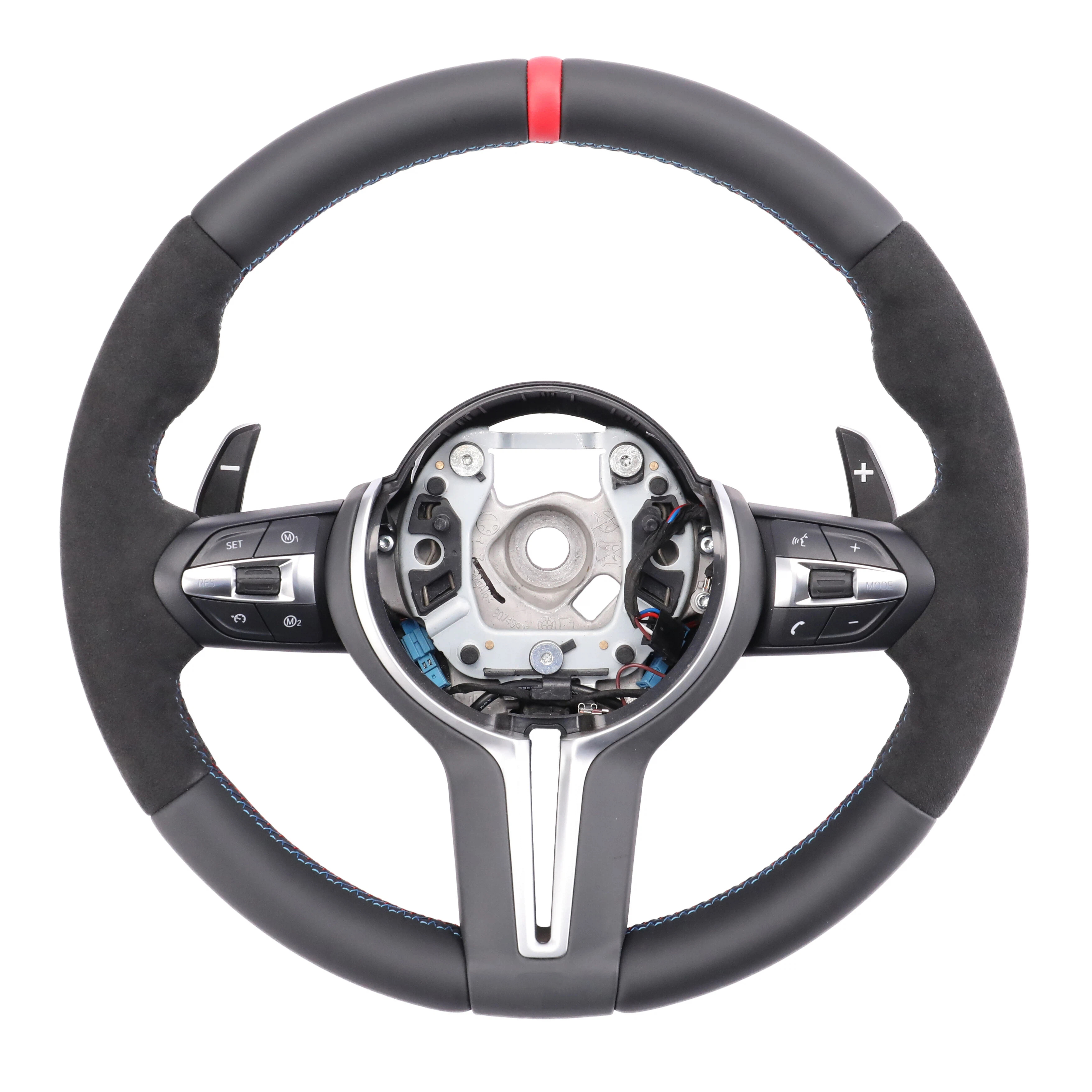 Cuero + medio ante sintético + etiqueta de corrección roja