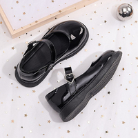 Chaussures de scène noires pour filles, semelle souple en caoutchouc pour l'extérieur, chaussures d'acrobatie QiaQia, tige en PU, semelle antidérapante et résistante à l'usure
