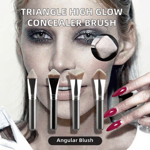 Wooden Triangle Concealer Highlight Brush Wet Dry <b>Foundation</b> Brush for Face Brightening Makeup - Product Image 2