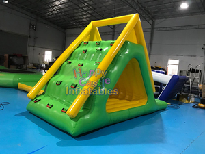 Tobogán de agua triangular flotante inflable gigante de PVC de 0,9mm, juguetes de agua inflables grandes para diversión de verano - Product Image 3