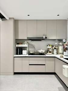 Armoires de cuisine encastrées de luxe en tons gris avec appareils intégrés pour les projets de rénovation de cuisine de villa moderne - Product Image 4