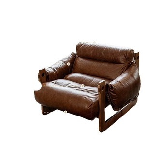 Fauteuil simple en cuir inclinable avec structure en bois massif, style vintage pour salon - Product Image 3