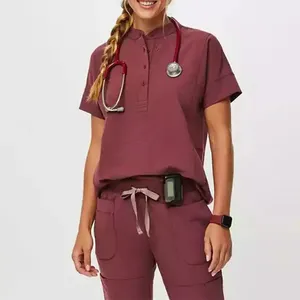 Nuevo estilo elástico Spandex enfermería Scrubs más tamaño impreso Scrubs Top médico Scrub uniformes conjuntos para mujeres