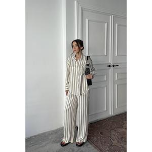 Conjunto de Pijama de Satén a Rayas Negras para Mujer, Manga Larga, Clásico, Dos Piezas, Tela Suave - Product Image 6