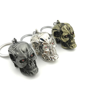 พวงกุญแจโลหะ 3 มิติ รูปหัวหุ่นยนต์ตาแดงสุดเท่ สำหรับตกแต่งกระเป๋าเป้สะพายหลังและเครื่องประดับสไตล์โกธิค - Product Image 4