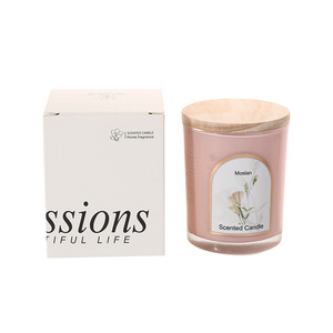 Candele Profumate Artigianali Personalizzate all'Ingrosso, 100% Naturali al Profumo di Rosa, con Coperchi in Legno Moderni e Vetro Colorato in Cera di Soia - Product Image 6