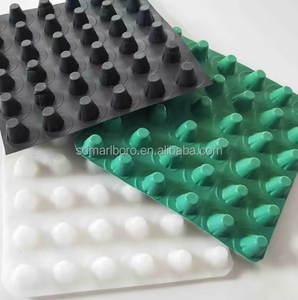 Planche de <span class=keywords><strong>drainage</strong></span> en plastique personnalisée avec <span class=keywords><strong>drainage</strong></span> efficace de l'eau en extérieur pour les projets d'aménagement paysager, certifiée CE - Product Image 1