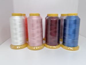 L'usine de chine fournit directement du <span class=keywords><strong>fil</strong></span> lié en polyester à haute ténacité avec une meilleure résistance à la rupture - Product Image 4