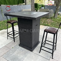 Chine Usine Vente directe Bar haut de gamme Table de foyer Mobilier de jardin au design élégant pour hôtels et parcs en plein air