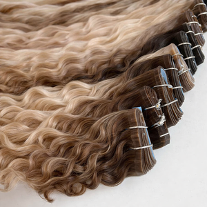 Extensions de cheveux humains Body Wave à bandes adhésives, trame invisible pour usage professionnel - Product Image 6