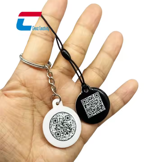 Whosale QR Code Printing Social Media Share Card Custom NFC Keychain RFID Key Tag