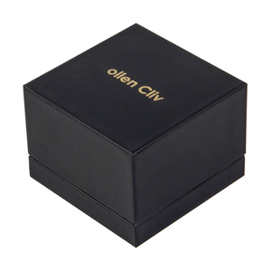 Confezione di Lusso Personalizzata di Alta Qualità per Gioielli, Sigarette, Profumi e Bigiotteria con Anelli e Scatola in Carta Dorata - Product Image 1