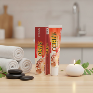 Crème de soin des pieds à base de plantes pour les callosités et les cors - Pieds lisses avec des ingrédients naturels - Product Image 2