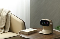 Veilleuse de chevet innovante avec chargeur sans fil rapide 15W avec lampe de réveil Nouveau produit pour l'utilisation du téléphone portable