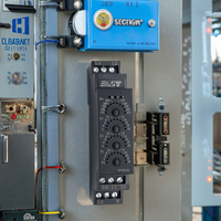 Relay Waktu Multifungsi DIN Rail Tiga Fasa AC/DC 24-240V dengan Modul Timer Tunda untuk Kegunaan Umum OEM ODM YP18