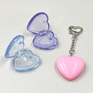 กล่องแป้งบลัชออนรูปหัวใจมาการองแบบใหม่ พร้อมพวงกุญแจ กล่องพลาสติกเปล่า บรรจุภัณฑ์เครื่องสำอางหลากสี - Product Image 6